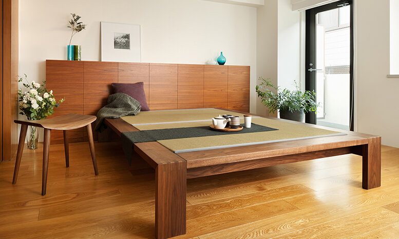 家具蔵のベッド