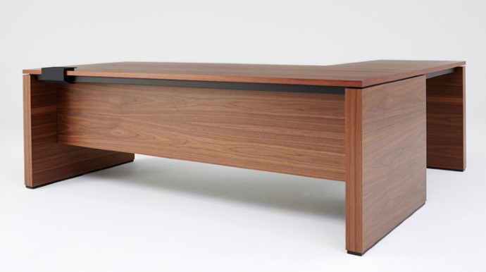 Cassina/BROAD desk